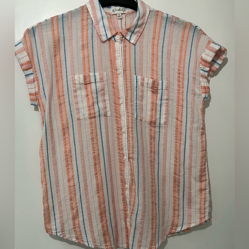 NWOT Wonderly Striped Button-Up Camp Shirt With Shirred Gauze Like Fabric